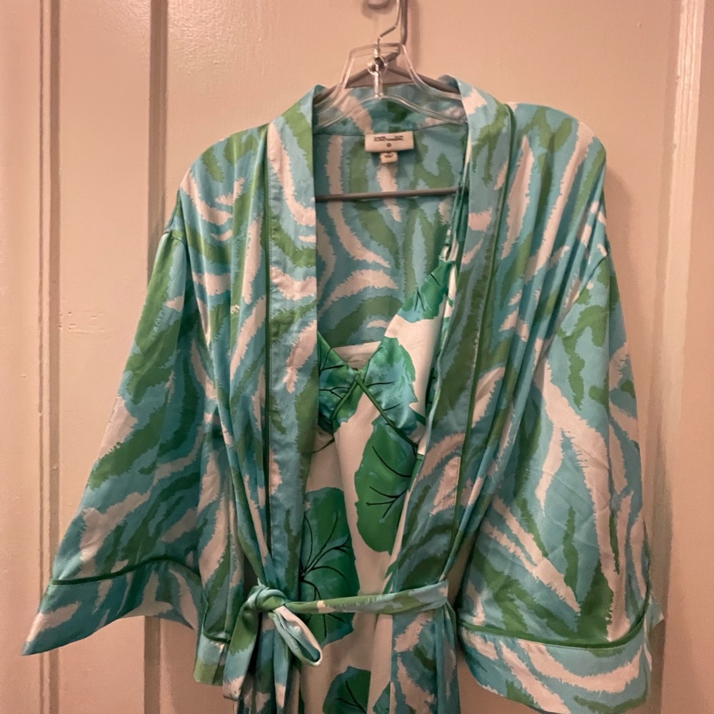 Diane Von Furstenberg For Target Robe And Slip Set - Picture 2 of 15